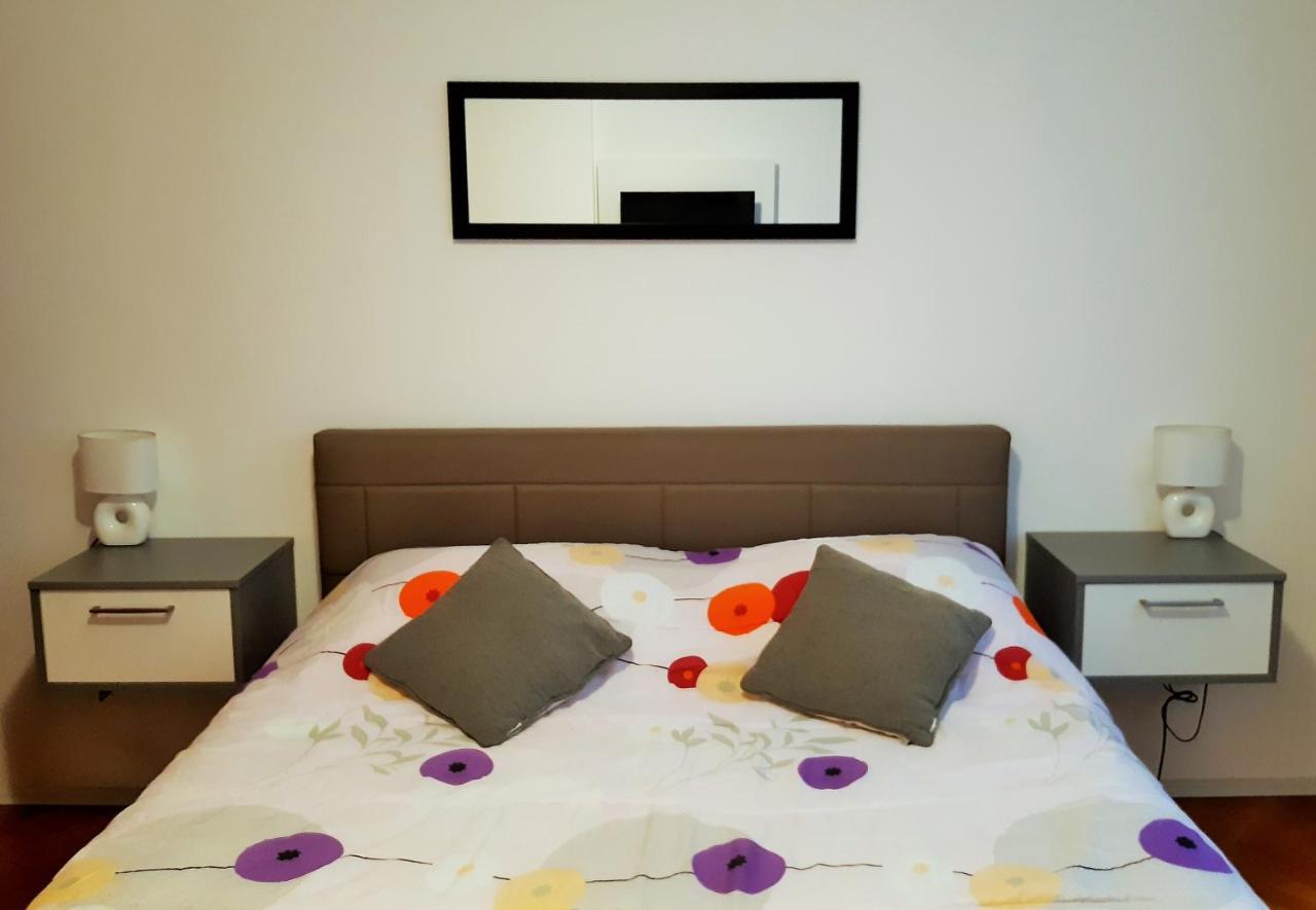Bright & Cozy Pula Apartamento Exterior foto